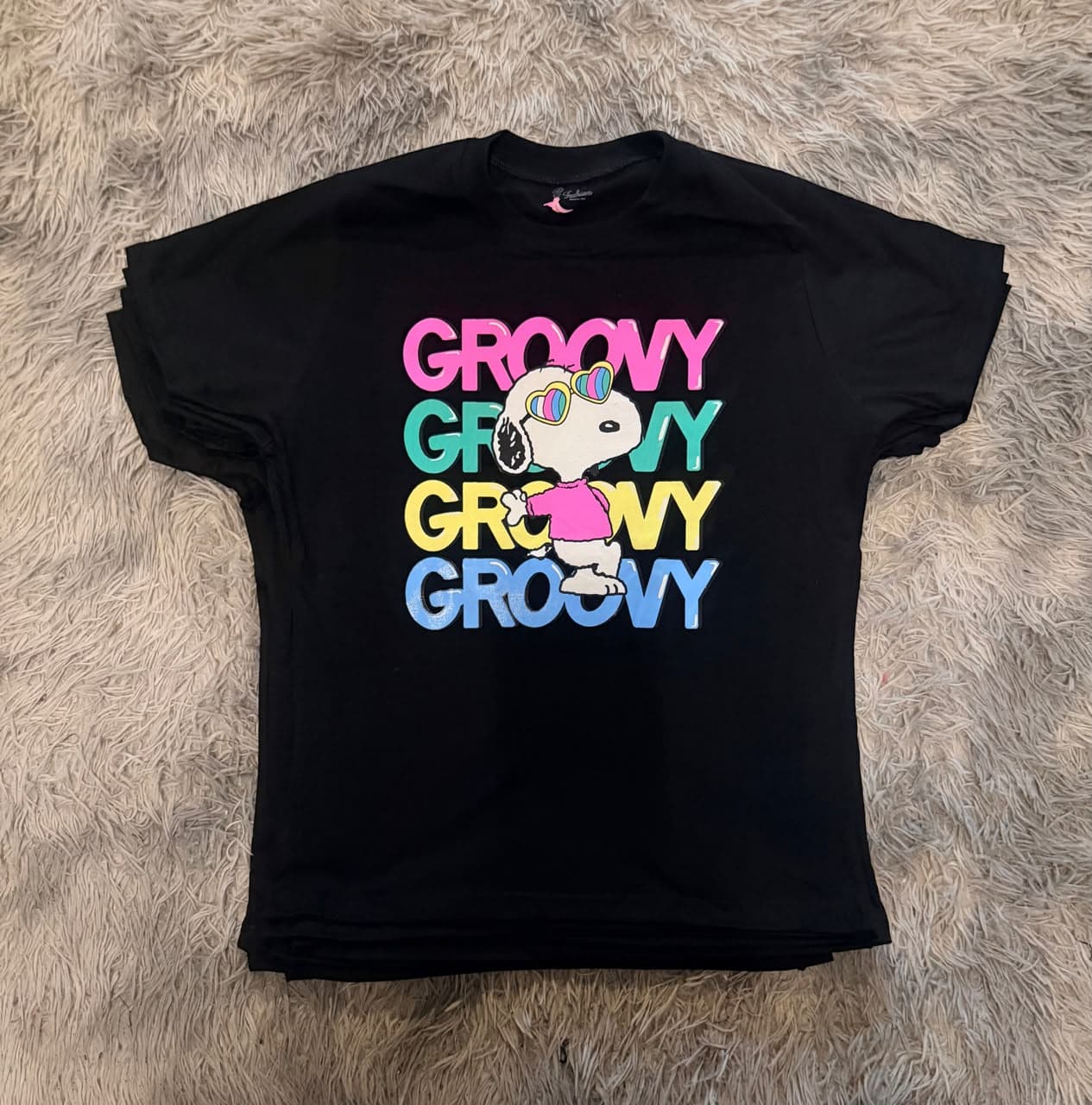 Playera negra Snoopy Groovy